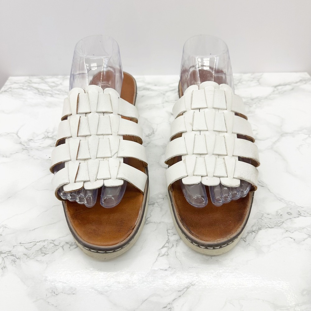 Bearpaw Huaraches Sandals Womens 10 White Good Woven Leather Slides